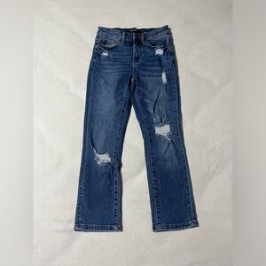 Judy Blue 1/25 (24x23) Capri Fit Jeans Distressed Stretch